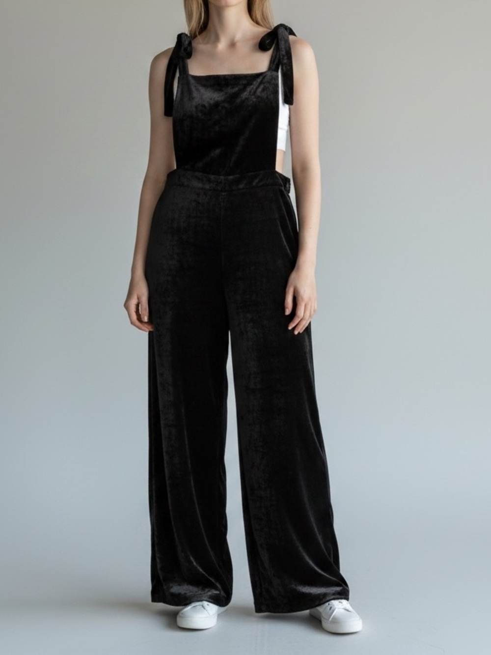 Free People Eva Crushed Velvet  Overalls Jumpsuit Wide Leg Black Tie Back XS Y2K